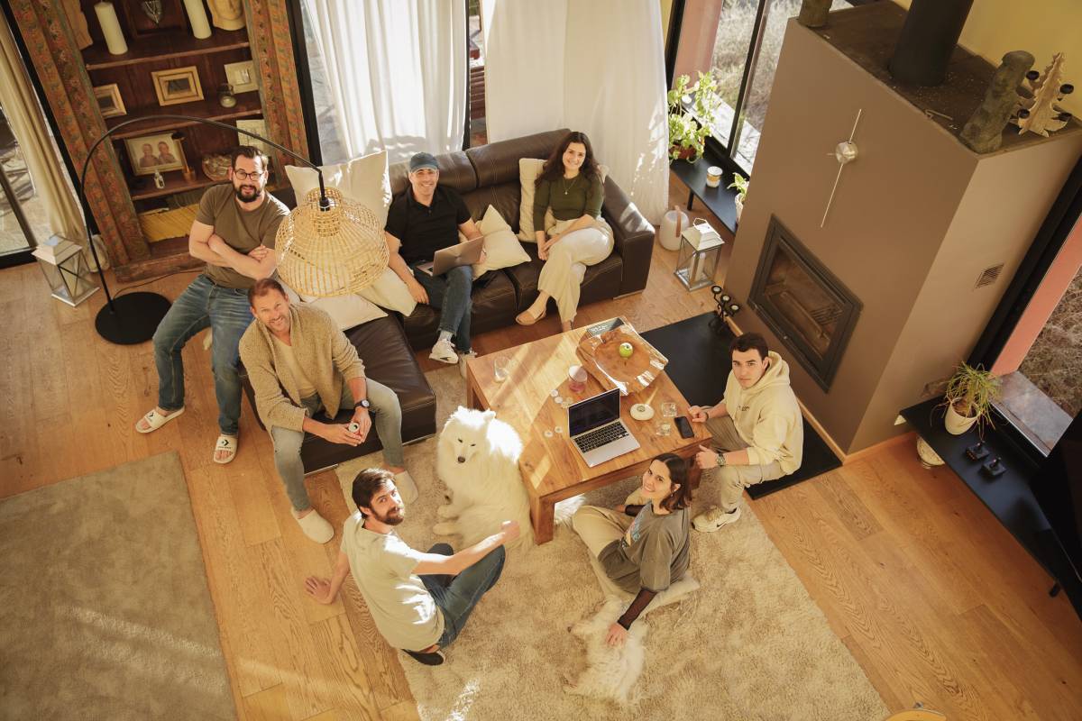 The Movn team, during a strategic offsite — yes, that's the office dog.